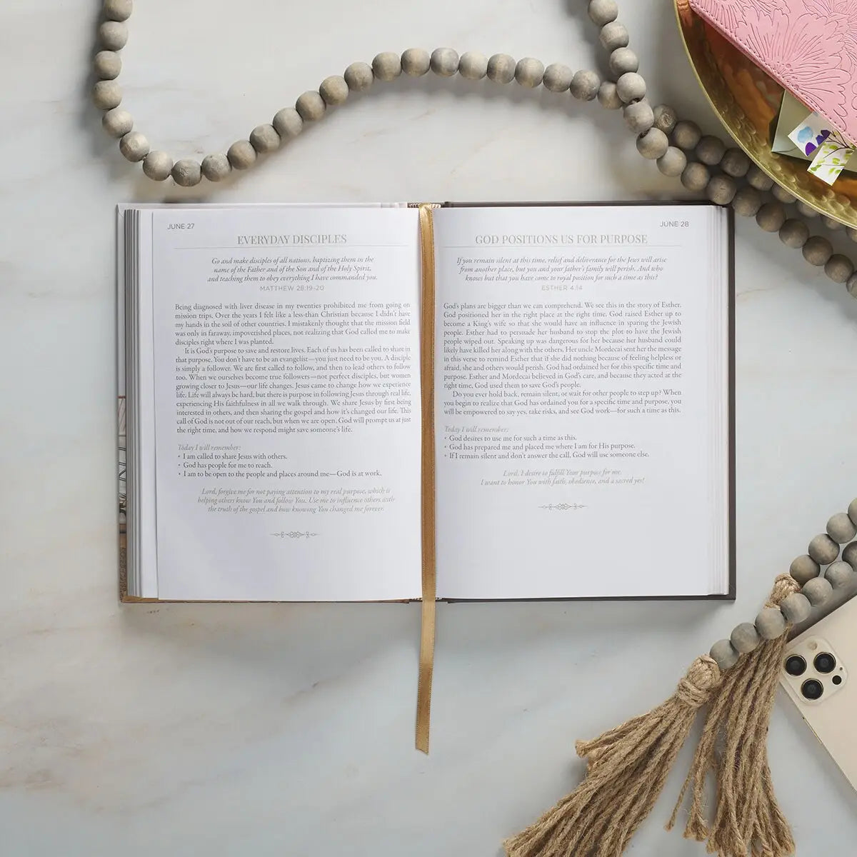 Ten Minutes with God for Women